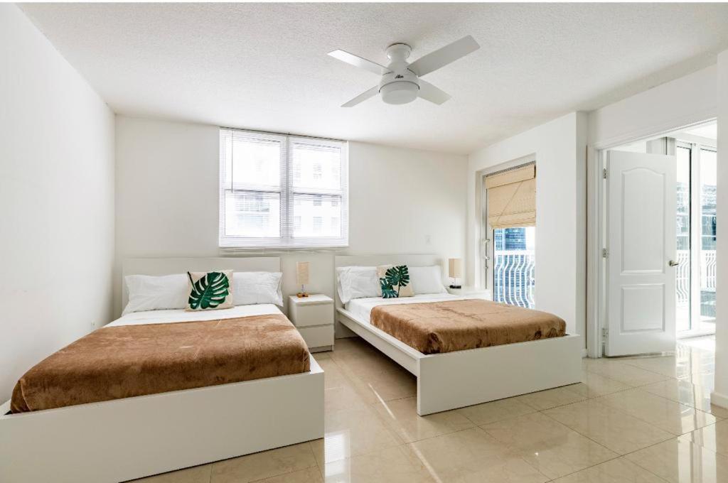 Two Bedroom Oceanview Apartment In Brickell Маями Екстериор снимка